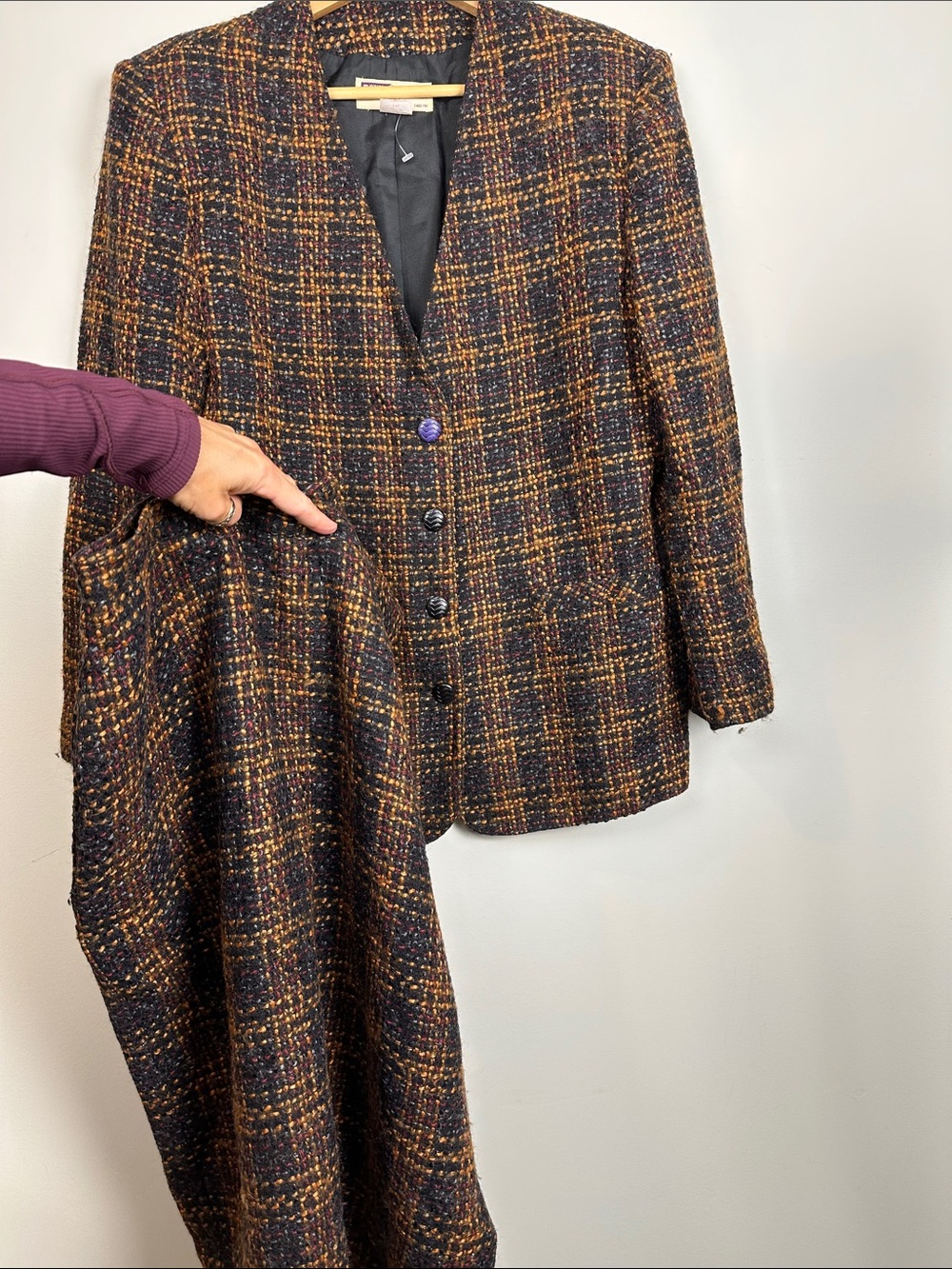 213. vintage town and country wool Tweed skirt and jacket set.